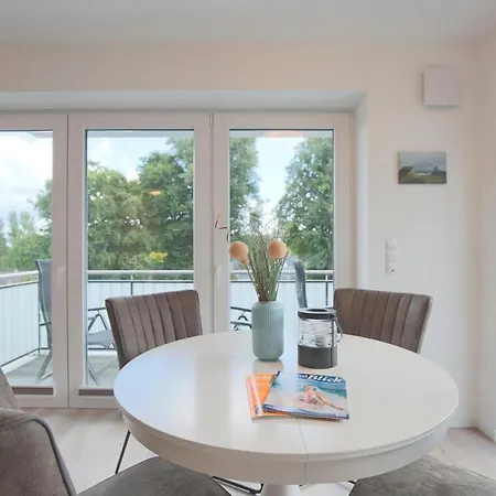 Haus Ostseeduene Haus Ostseeduene 7 * 沙博伊茨
